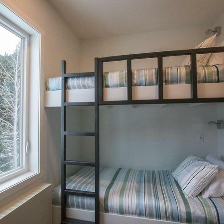 The Burfield Otel Sun Peaks Dış mekan fotoğraf