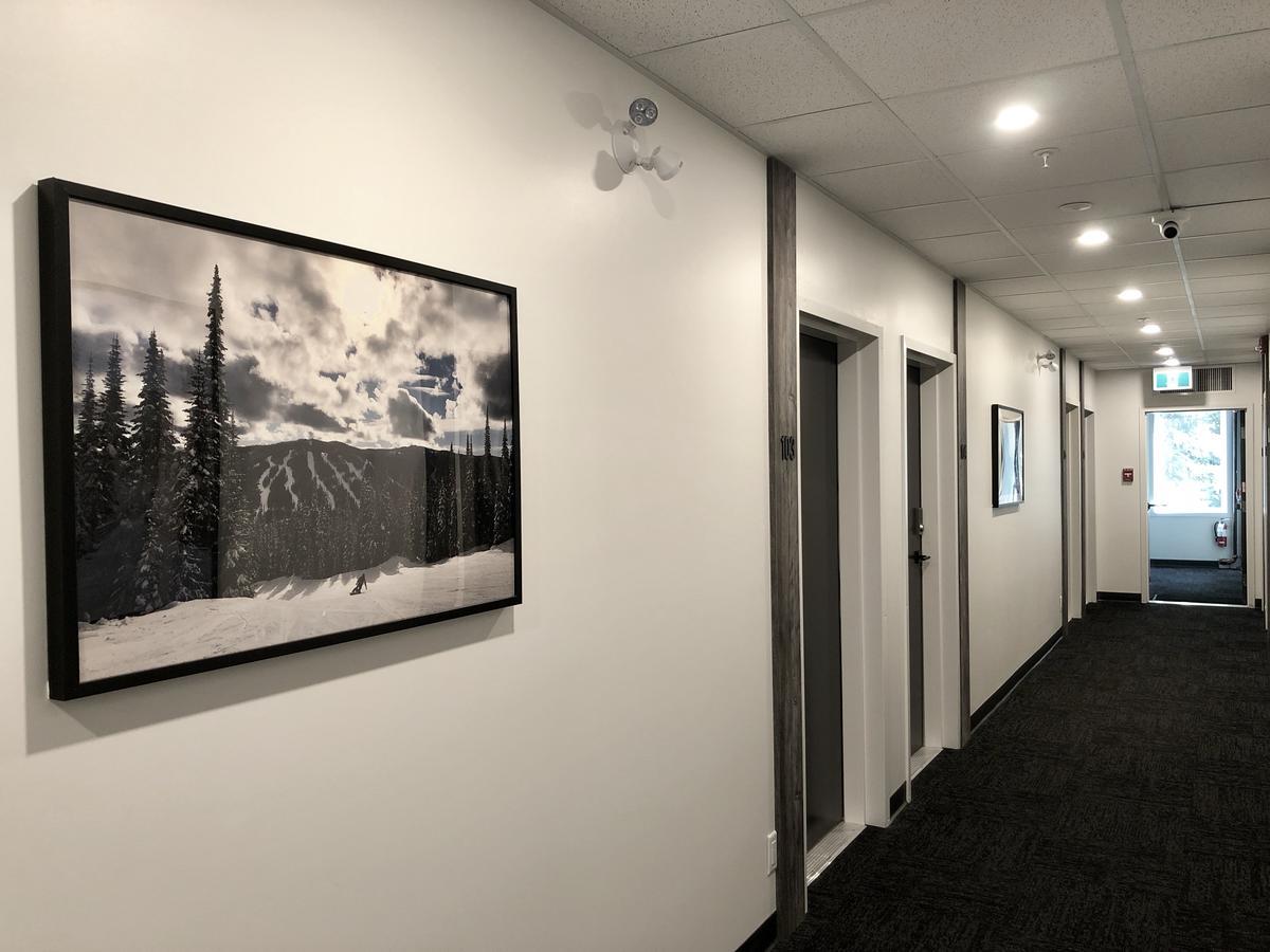 The Burfield Otel Sun Peaks Dış mekan fotoğraf